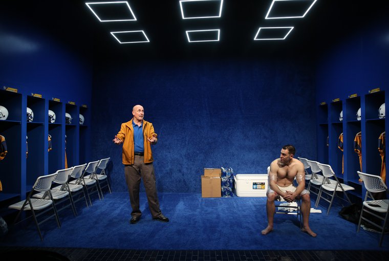 Larry Bull and Peter Romano in FIRST DOWN