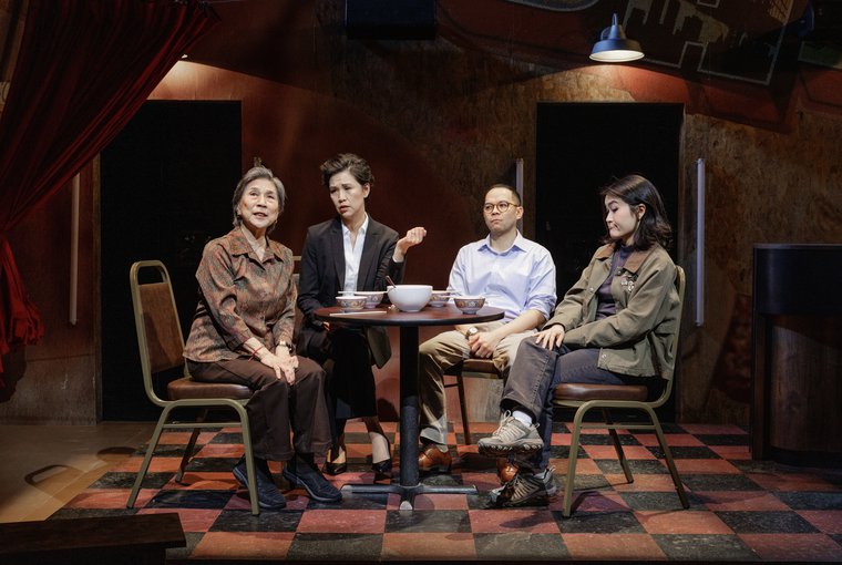 Wai Ching Ho, Cindy Cheung, Jon Norman Schneider, and Amy Keum in LAOWANG
