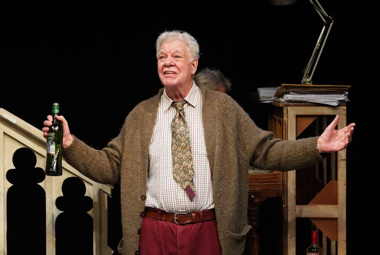 Matthew Kelly in THE HABIT OF ART