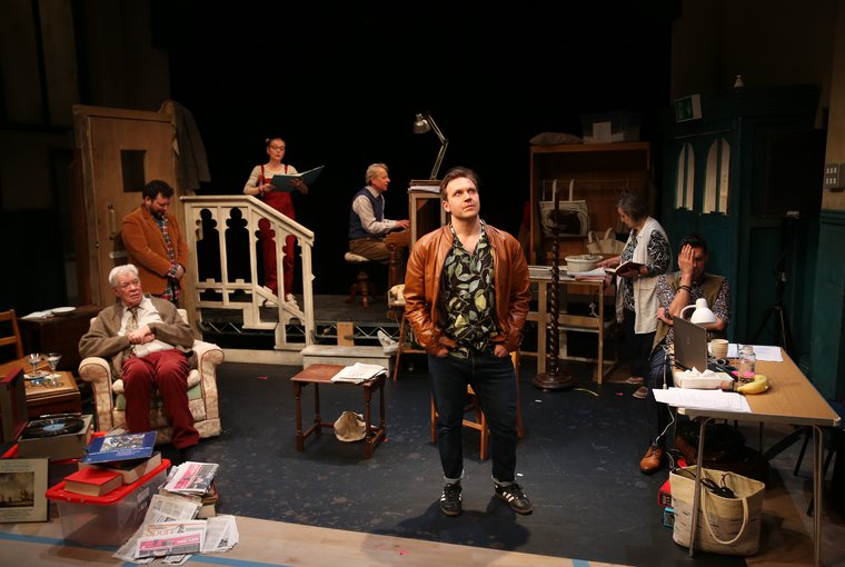 Matthew Kelly, John Wark, Jessica Dennis, Stephen Boxer, Benjamin Chandler, Veronica Roberts, and Robert Mountford in THE HABIT OF ART