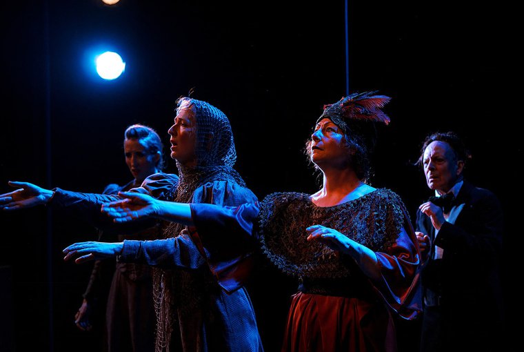 Sarah Olmsted Thomas, Gwen Grastorf, Sabrina Mandell, and Mark Jaster in DREADFUL EPISODES