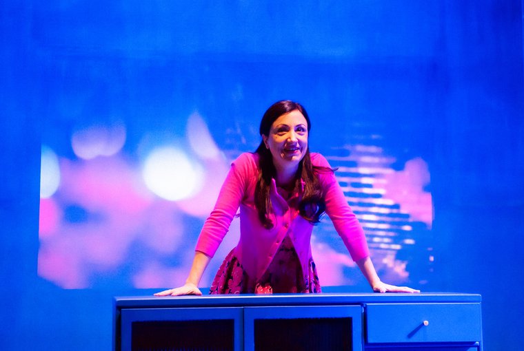 Hend Ayoub in HOME? A PALESTINIAN WOMAN'S PURSUIT OF LIFE, LIBERTY & HAPPINESS