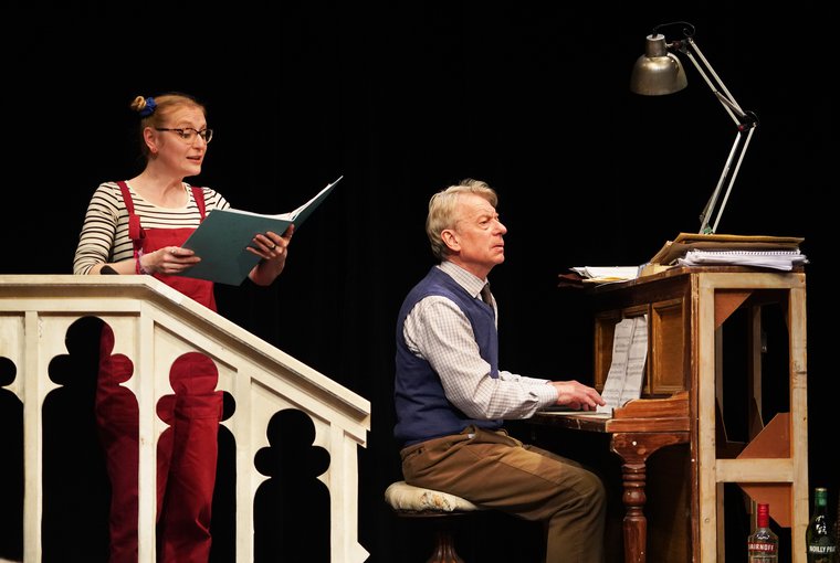 Jessica Dennis and Stephen Boxer in THE HABIT OF ART