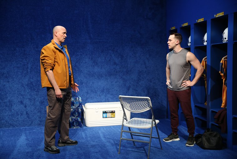 Larry Bull and Peter Romano in FIRST DOWN