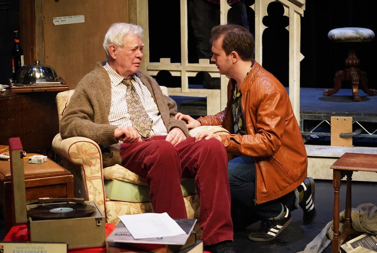 Matthew Kelly and Benjamin Chandler in THE HABIT OF ART