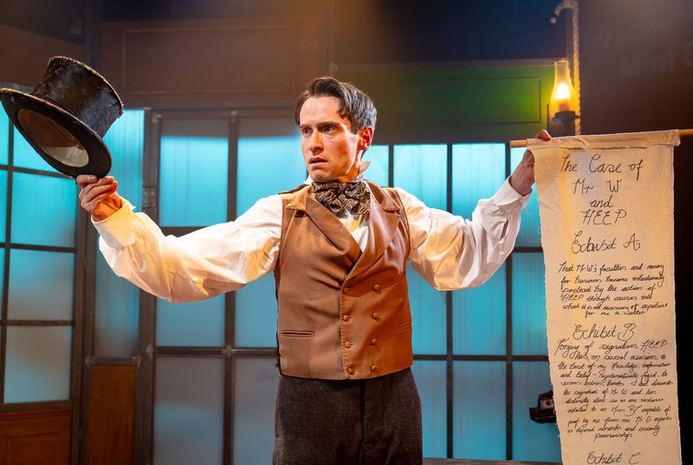 Eddy Payne in DAVID COPPERFIELD