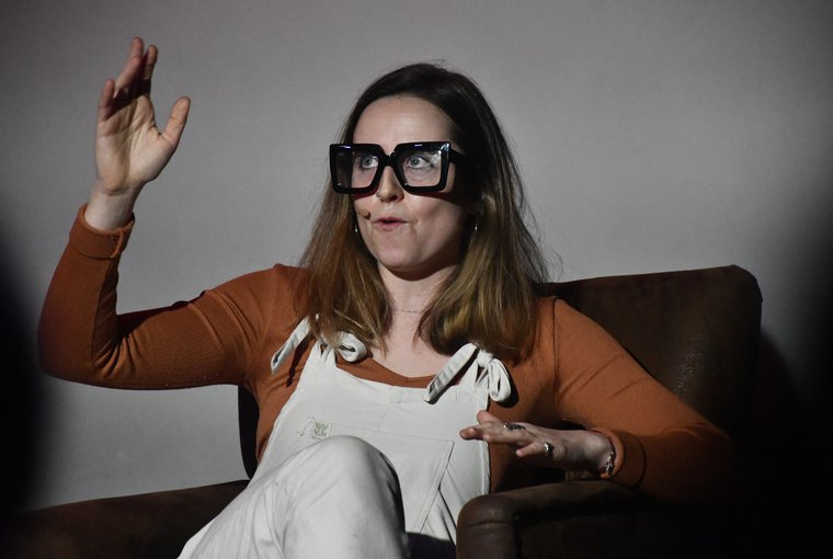 Viviane Ford in NEW KIDS ON THE BLOCKCHAIN