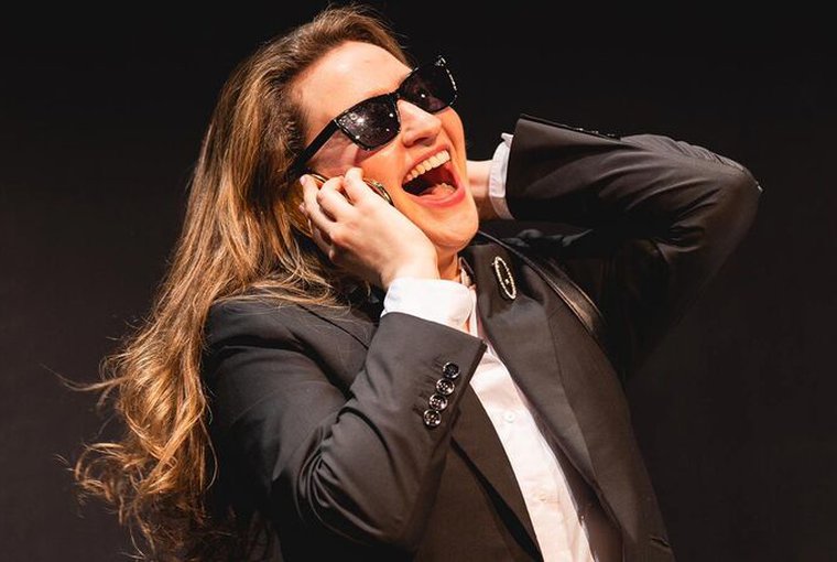 Jessica Toltziz in Edie. Photo by Alex Mendoza