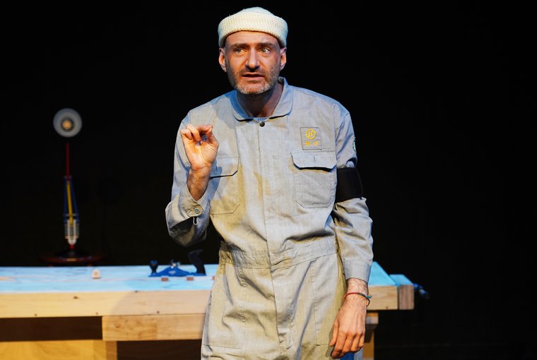 Ben Target in LORENZO